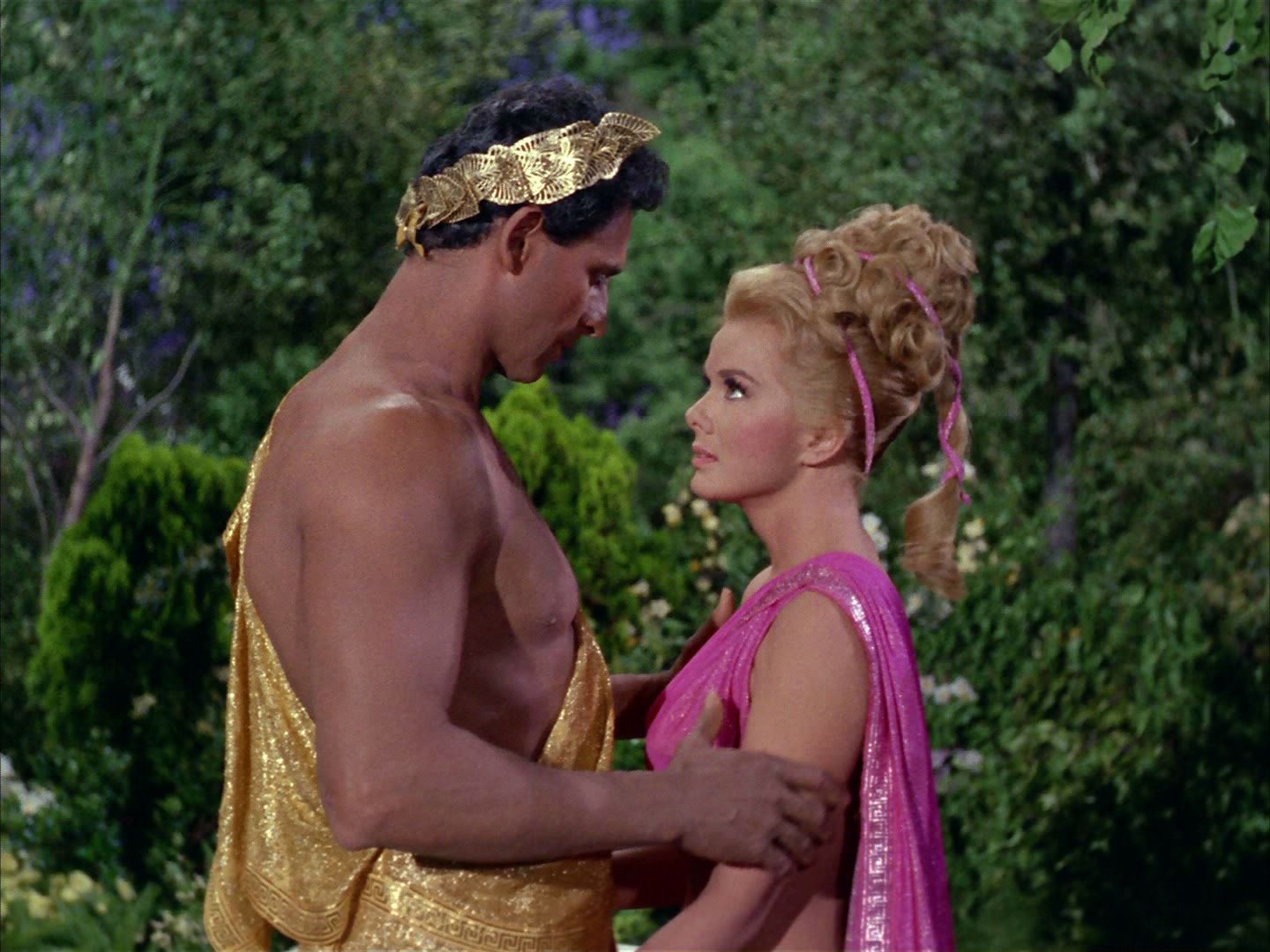 ariane179254_StarTrek_2x02_WhoMournsForAdonais_0763.jpg