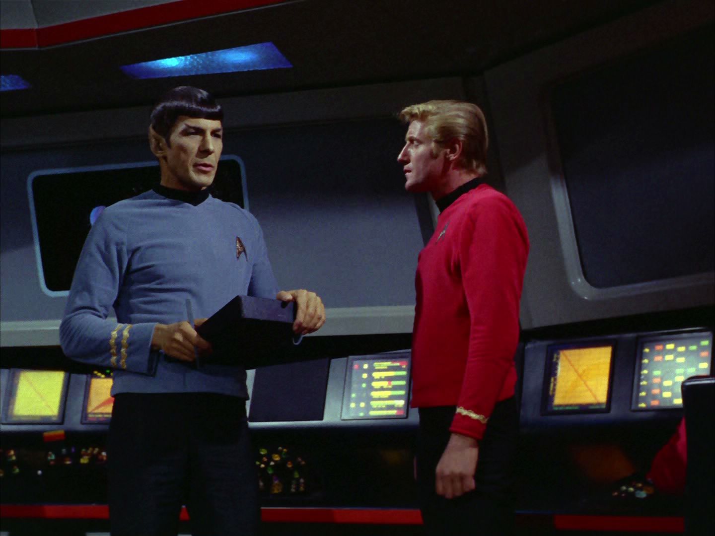 ariane179254_StarTrek_2x02_WhoMournsForAdonais_0926.jpg
