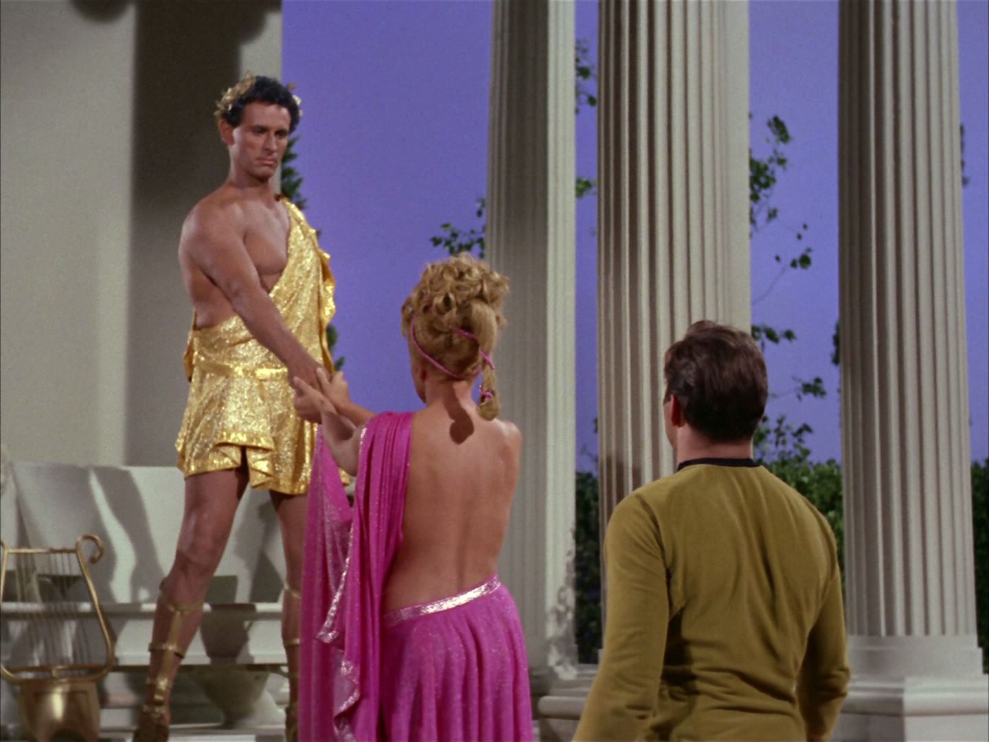 ariane179254_StarTrek_2x02_WhoMournsForAdonais_1027.jpg