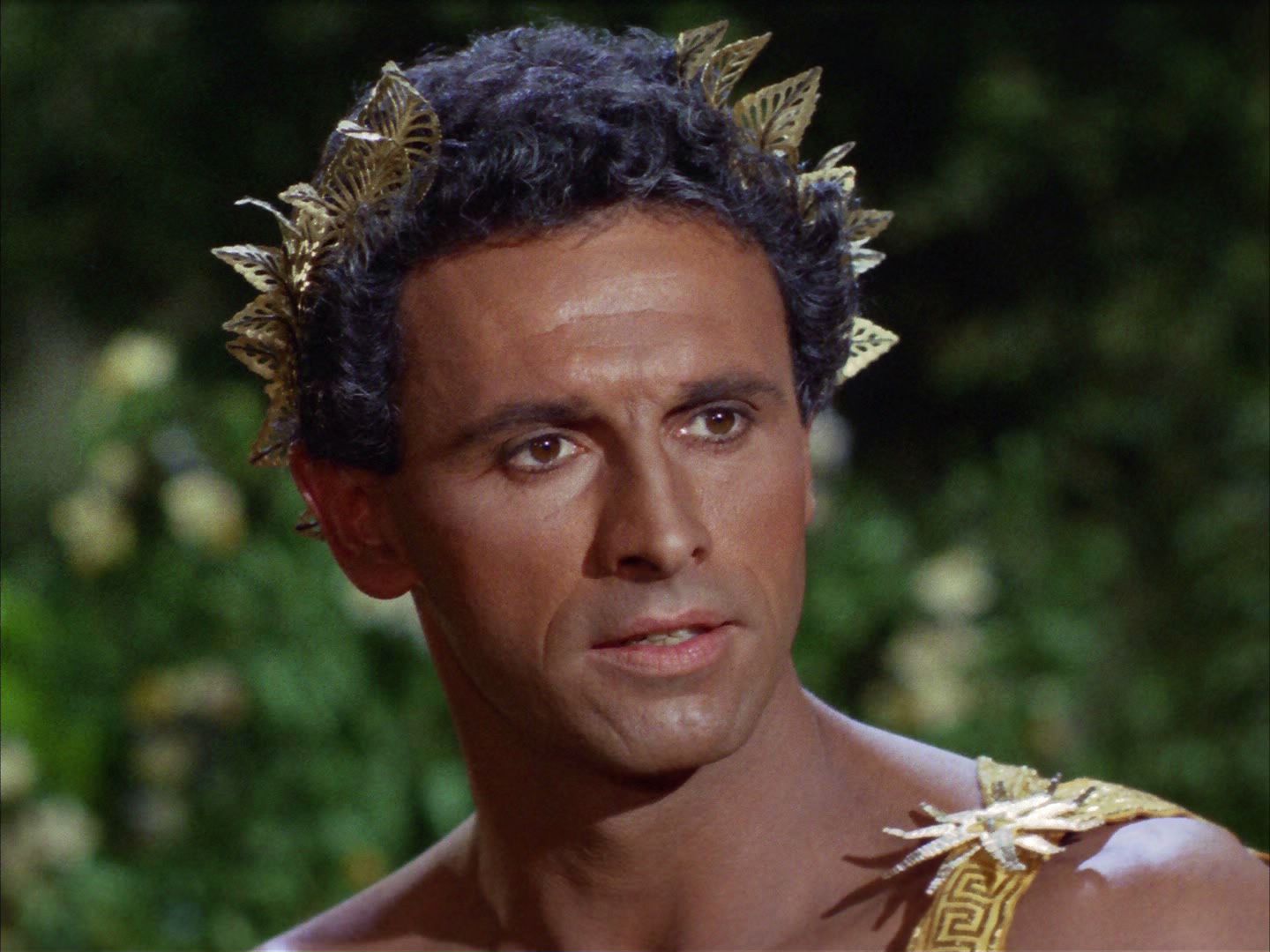 ariane179254_StarTrek_2x02_WhoMournsForAdonais_1078.jpg