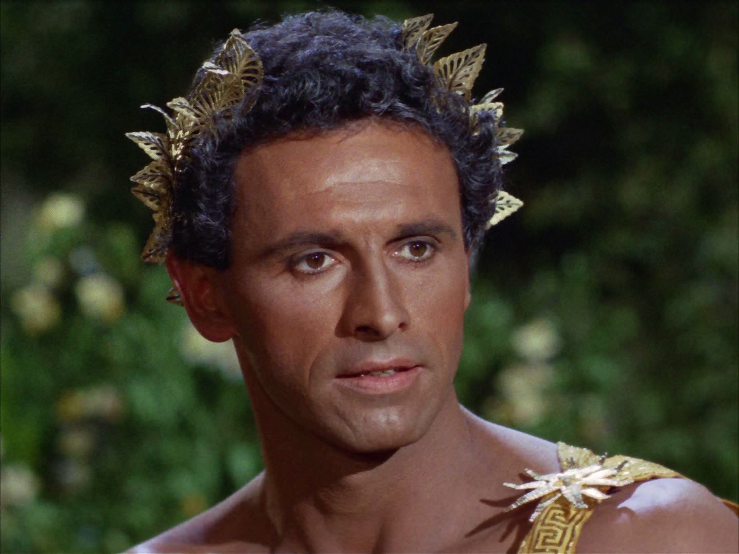 ariane179254_StarTrek_2x02_WhoMournsForAdonais_1082.jpg