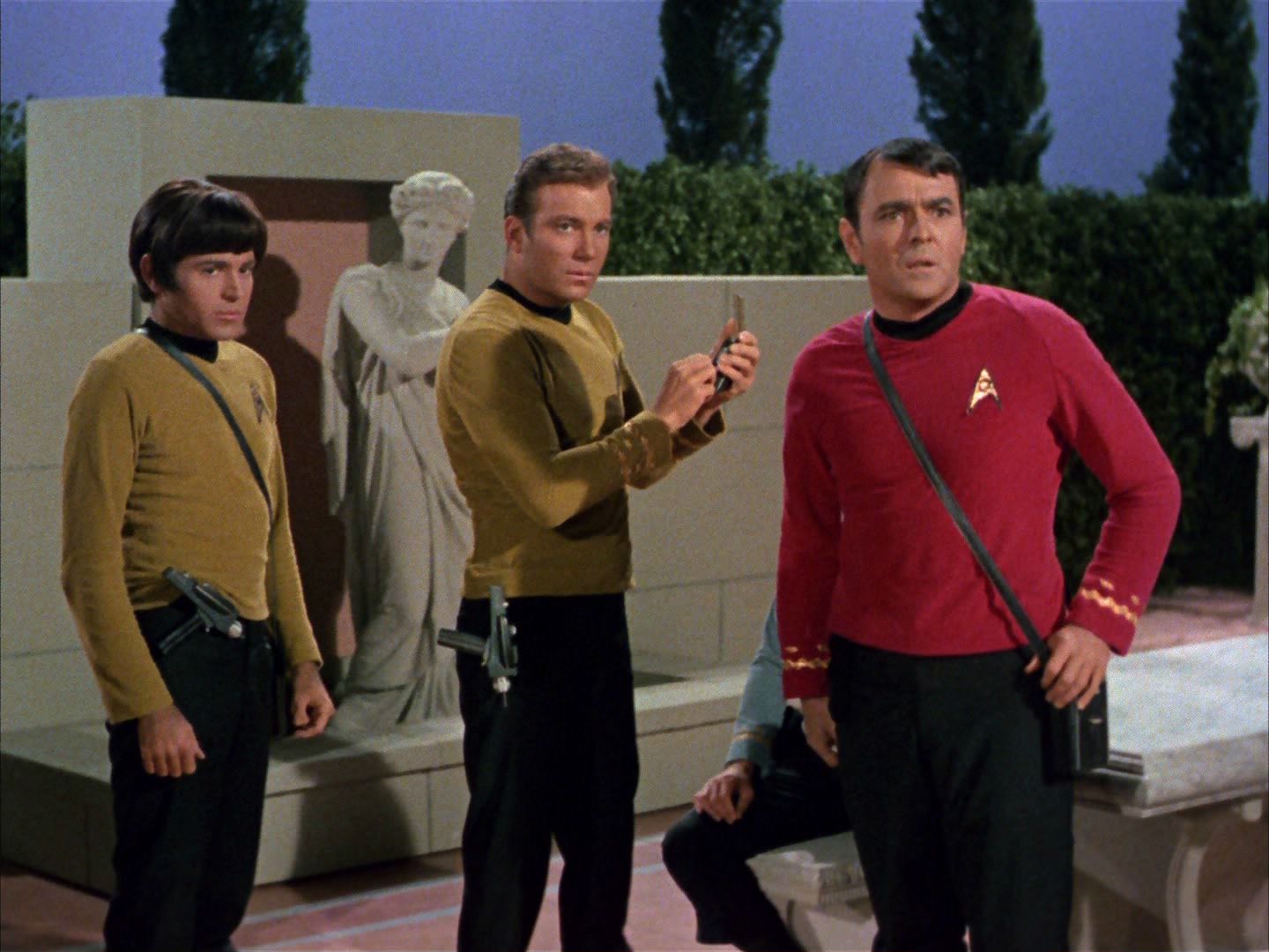 ariane179254_StarTrek_2x02_WhoMournsForAdonais_1095.jpg
