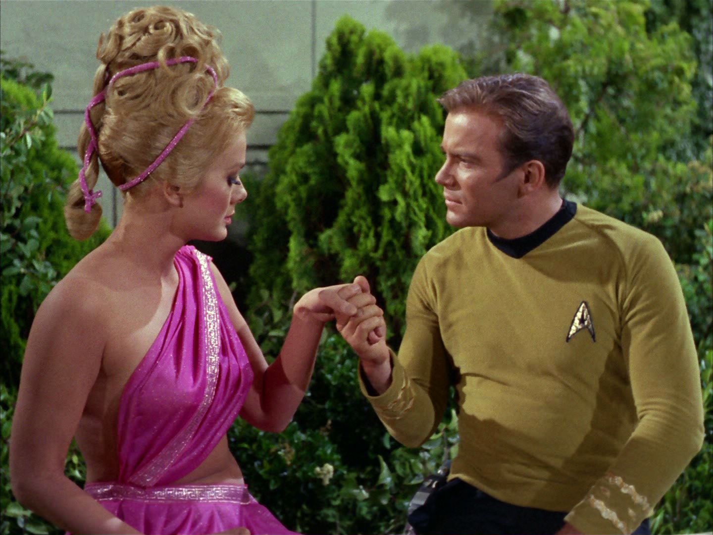 ariane179254_StarTrek_2x02_WhoMournsForAdonais_1171.jpg