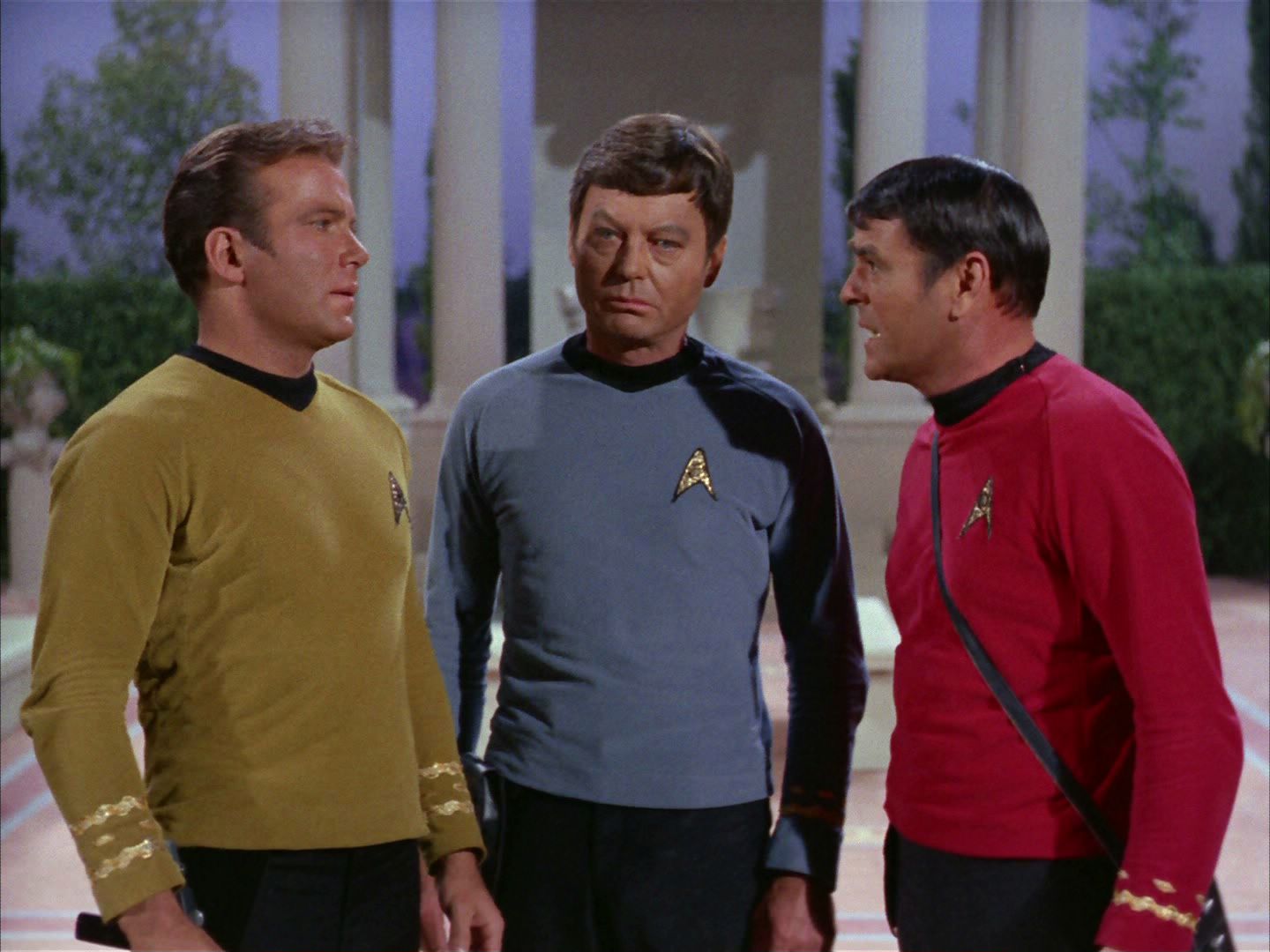 ariane179254_StarTrek_2x02_WhoMournsForAdonais_1241.jpg