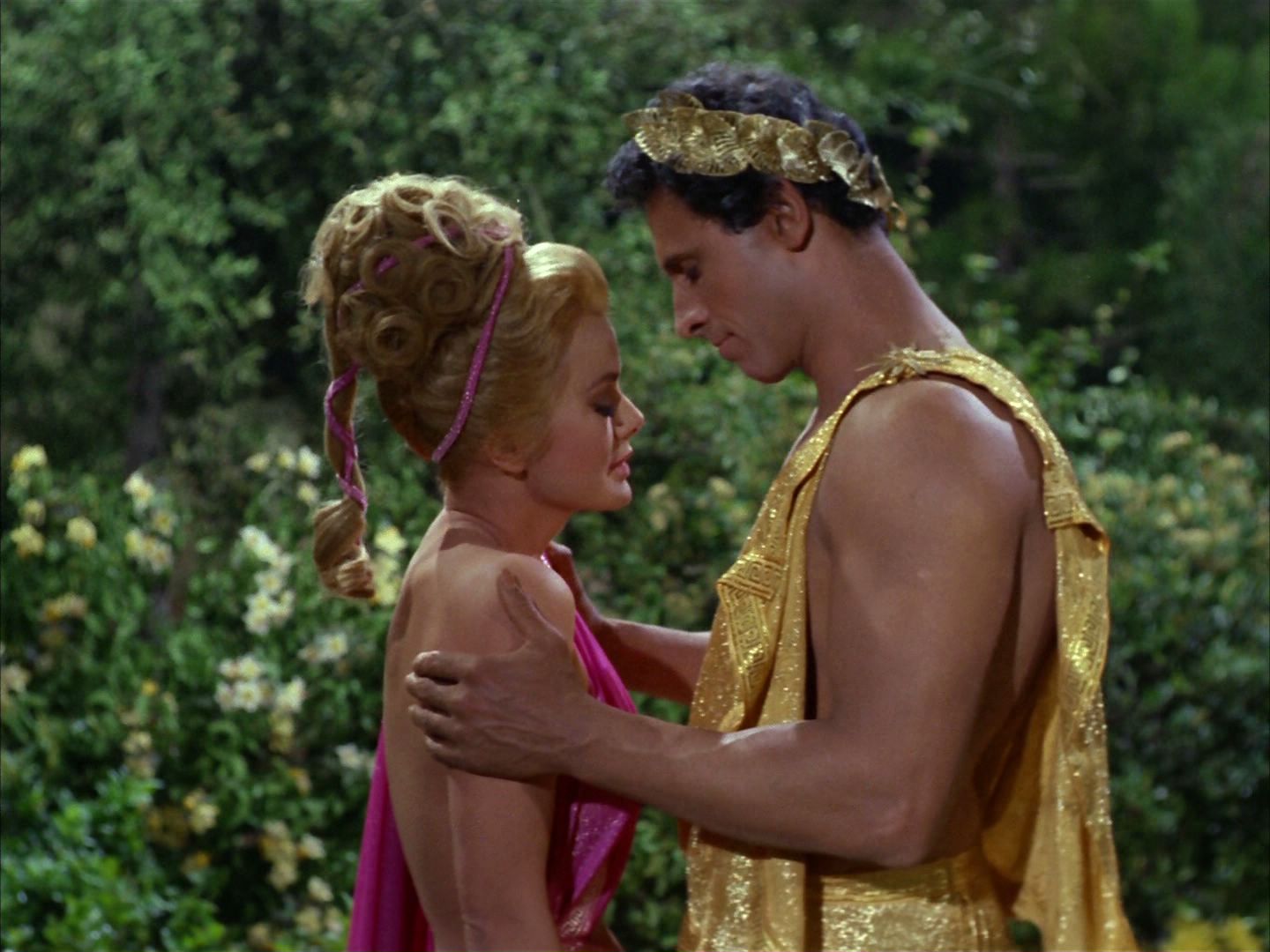 ariane179254_StarTrek_2x02_WhoMournsForAdonais_1245.jpg