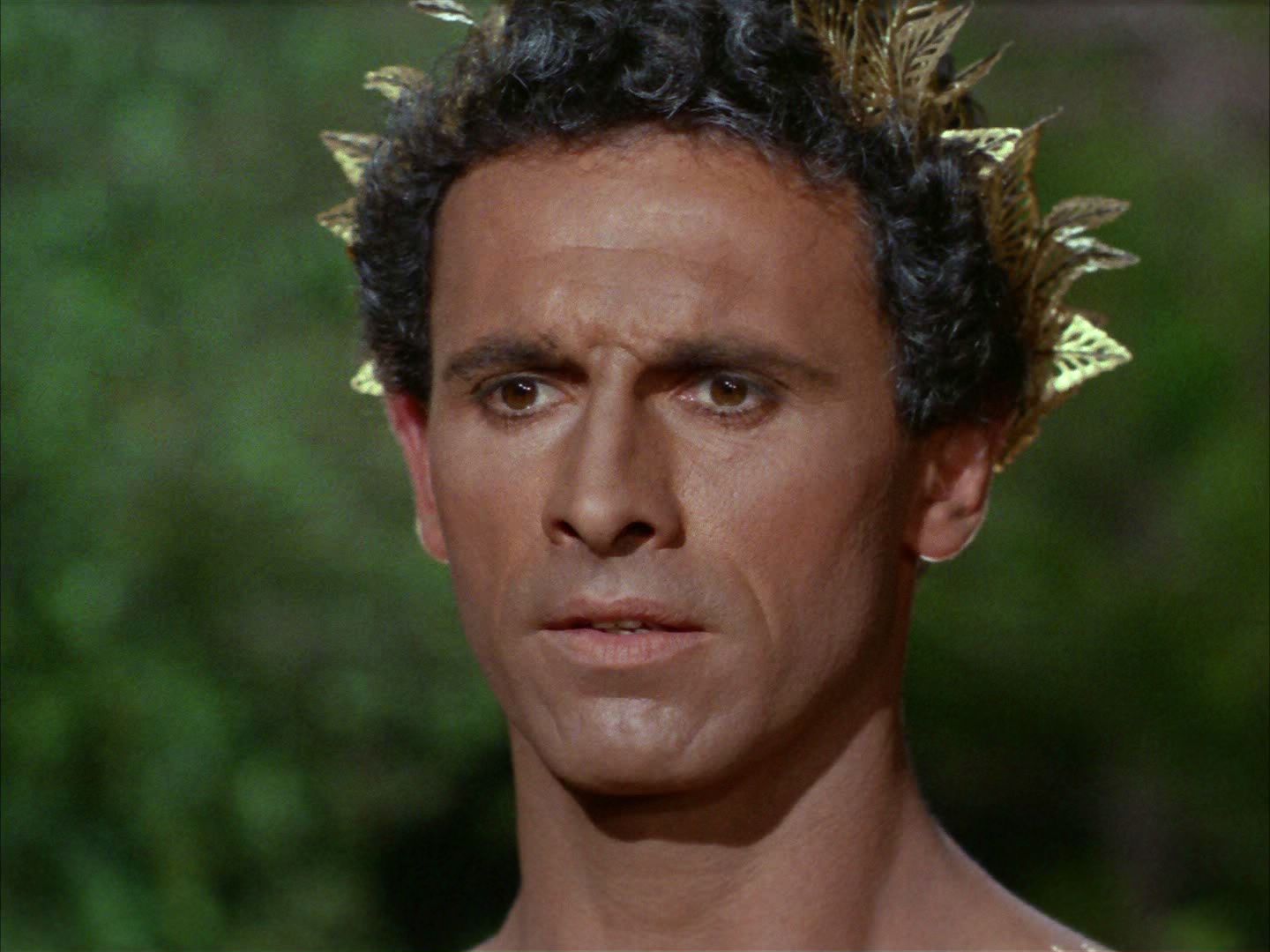 ariane179254_StarTrek_2x02_WhoMournsForAdonais_1272.jpg