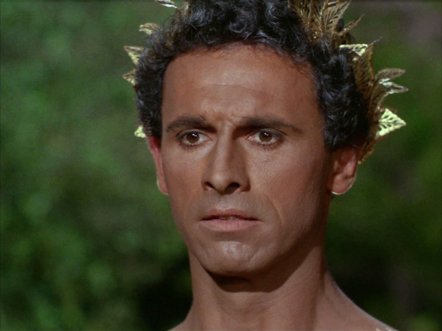 ariane179254_StarTrek_2x02_WhoMournsForAdonais_1278.jpg