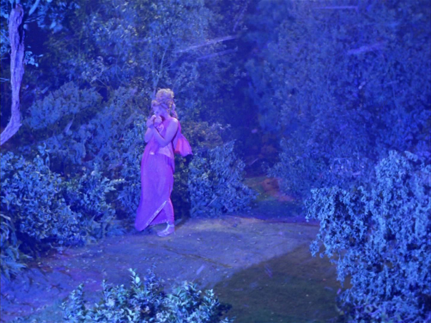 ariane179254_StarTrek_2x02_WhoMournsForAdonais_1304.jpg