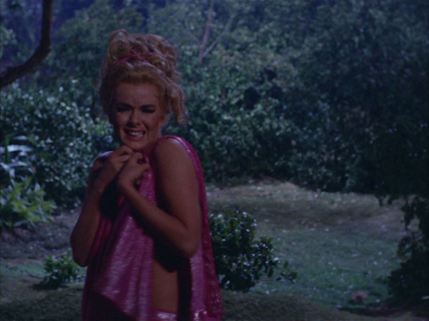 ariane179254_StarTrek_2x02_WhoMournsForAdonais_1328.jpg