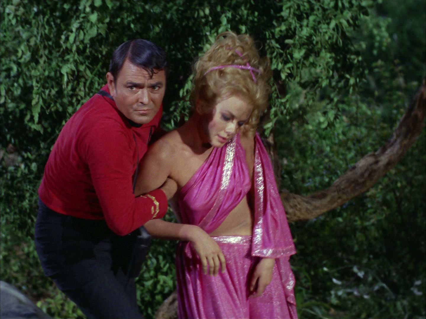 ariane179254_StarTrek_2x02_WhoMournsForAdonais_1403.jpg