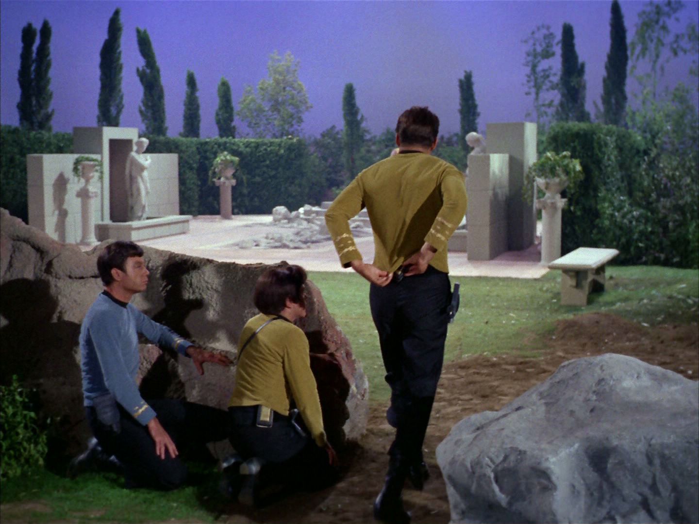 ariane179254_StarTrek_2x02_WhoMournsForAdonais_1406.jpg