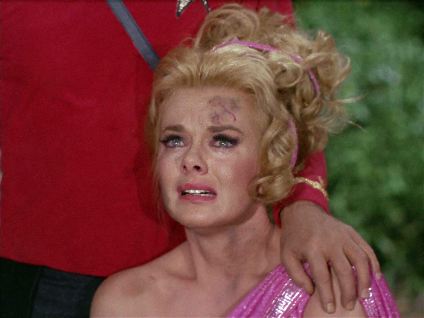 ariane179254_StarTrek_2x02_WhoMournsForAdonais_1460.jpg