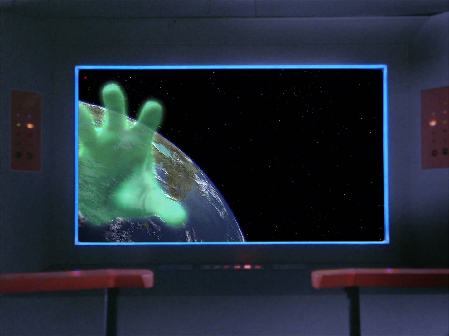 ariane179254_StarTrek_2x02_WhoMournsForAdonais_-_NewEffects_0015.jpg