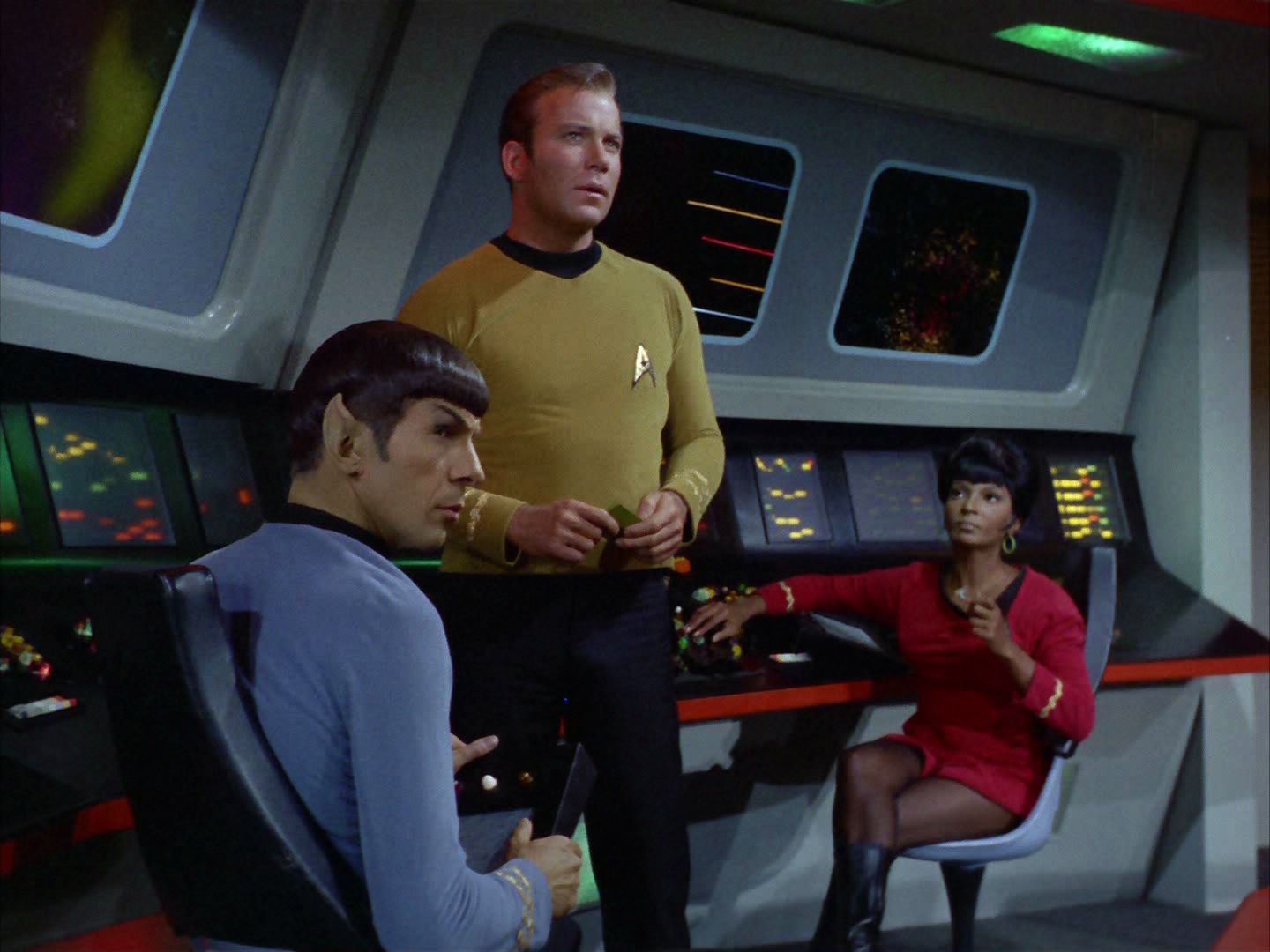 ariane179254_StarTrek_2x03_TheChangeling_0037.jpg