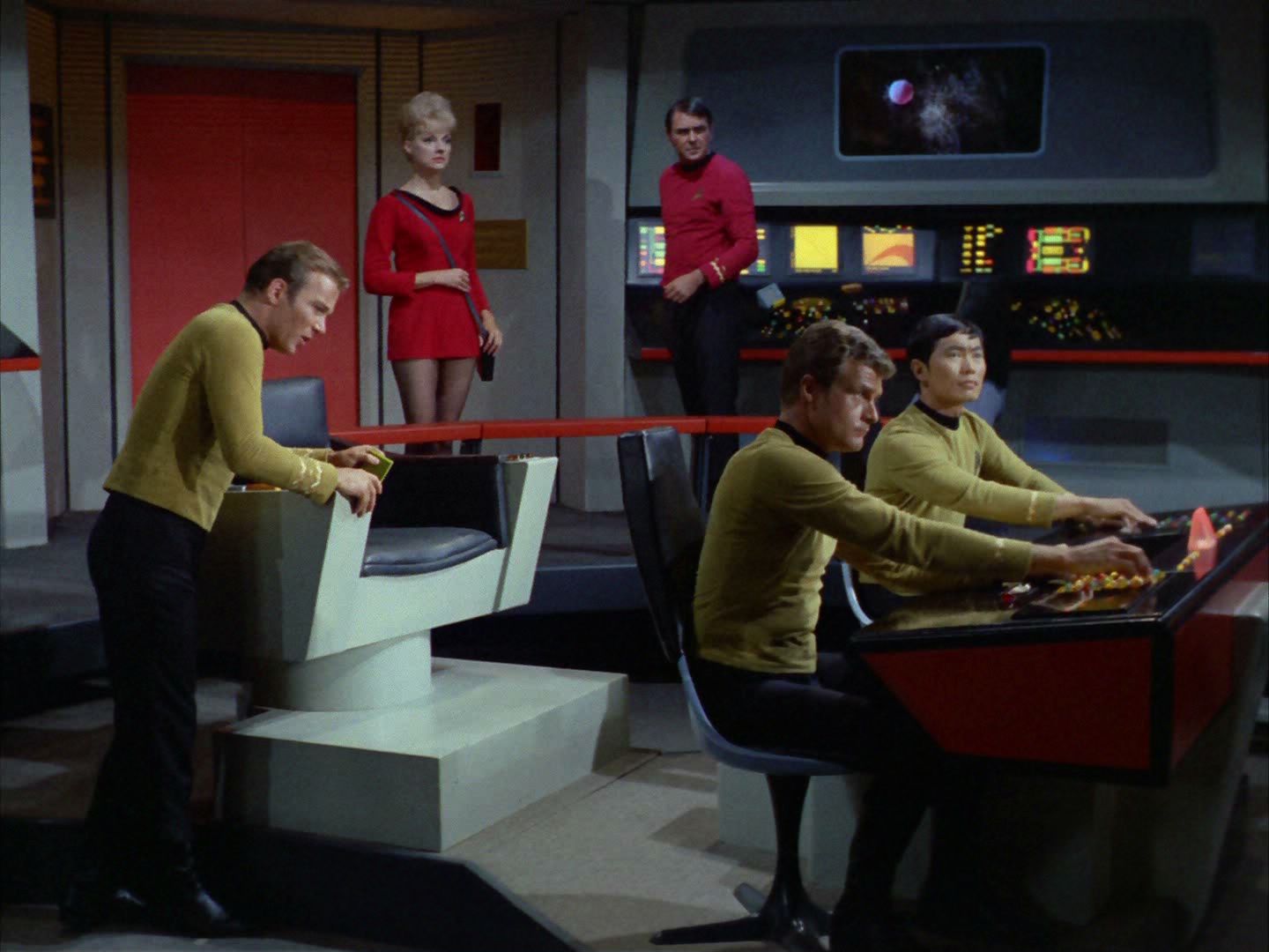 ariane179254_StarTrek_2x03_TheChangeling_0041.jpg