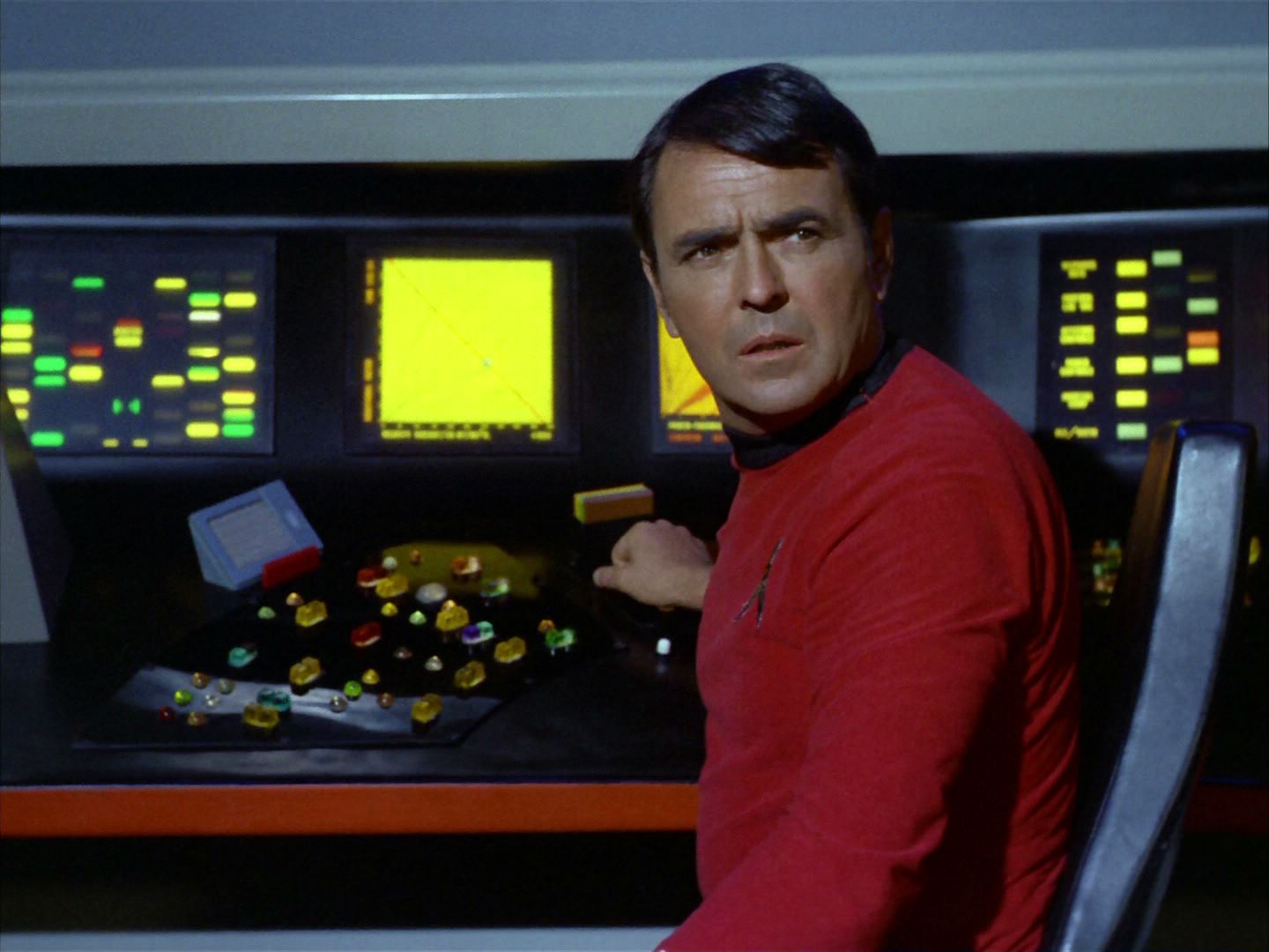 ariane179254_StarTrek_2x03_TheChangeling_0046.jpg