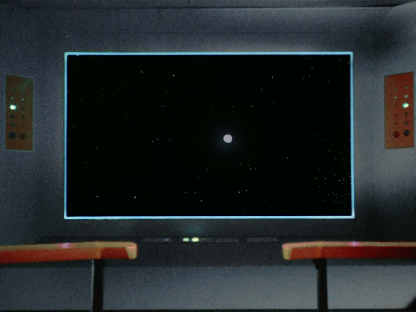 ariane179254_StarTrek_2x03_TheChangeling_0047.jpg