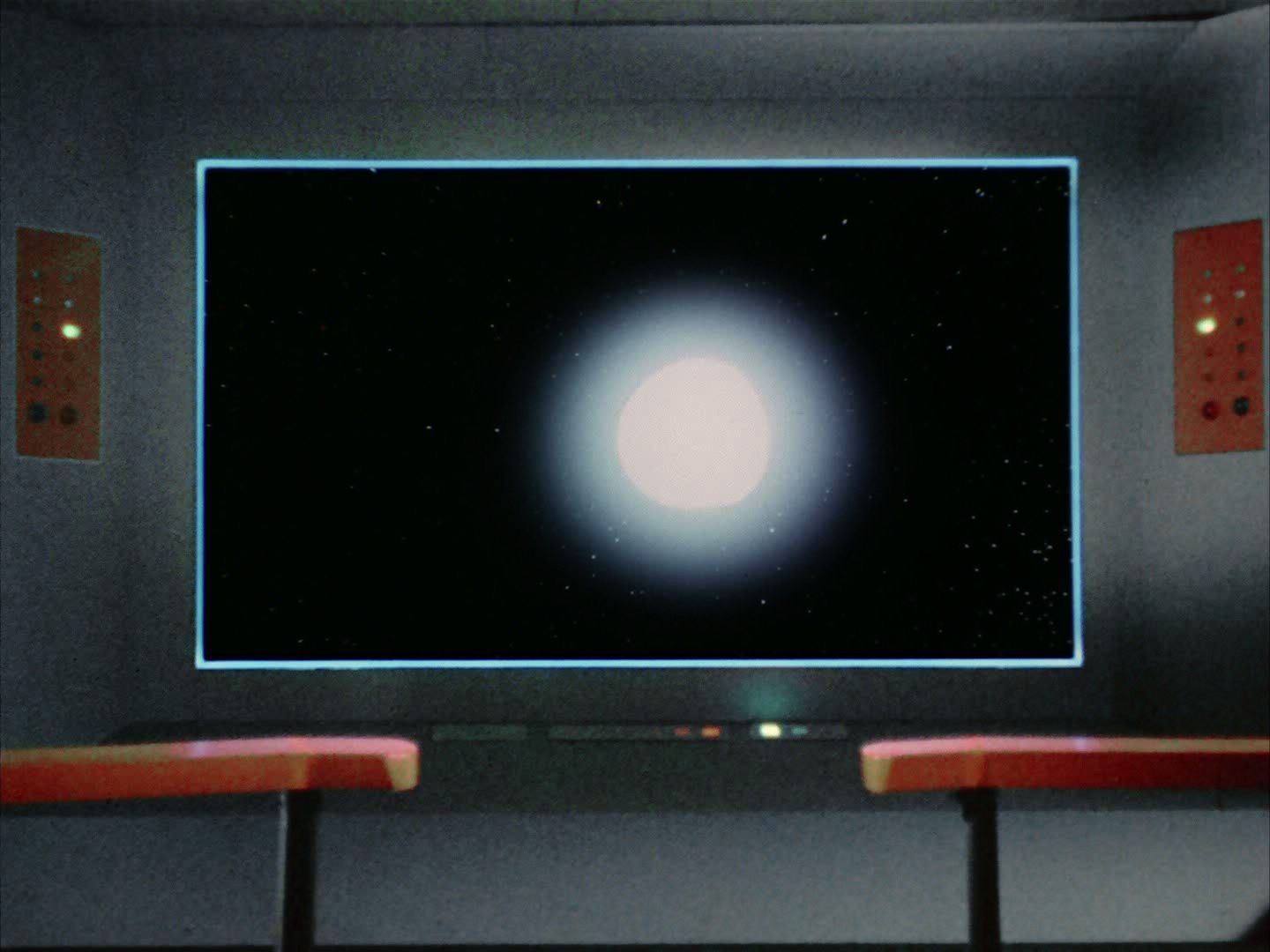 ariane179254_StarTrek_2x03_TheChangeling_0053.jpg