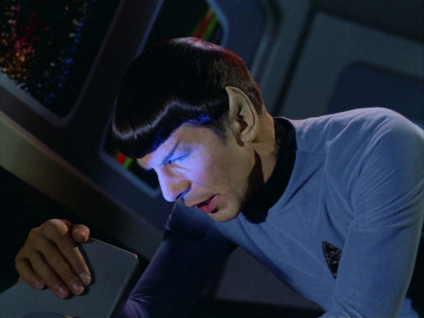 ariane179254_StarTrek_2x03_TheChangeling_0074.jpg