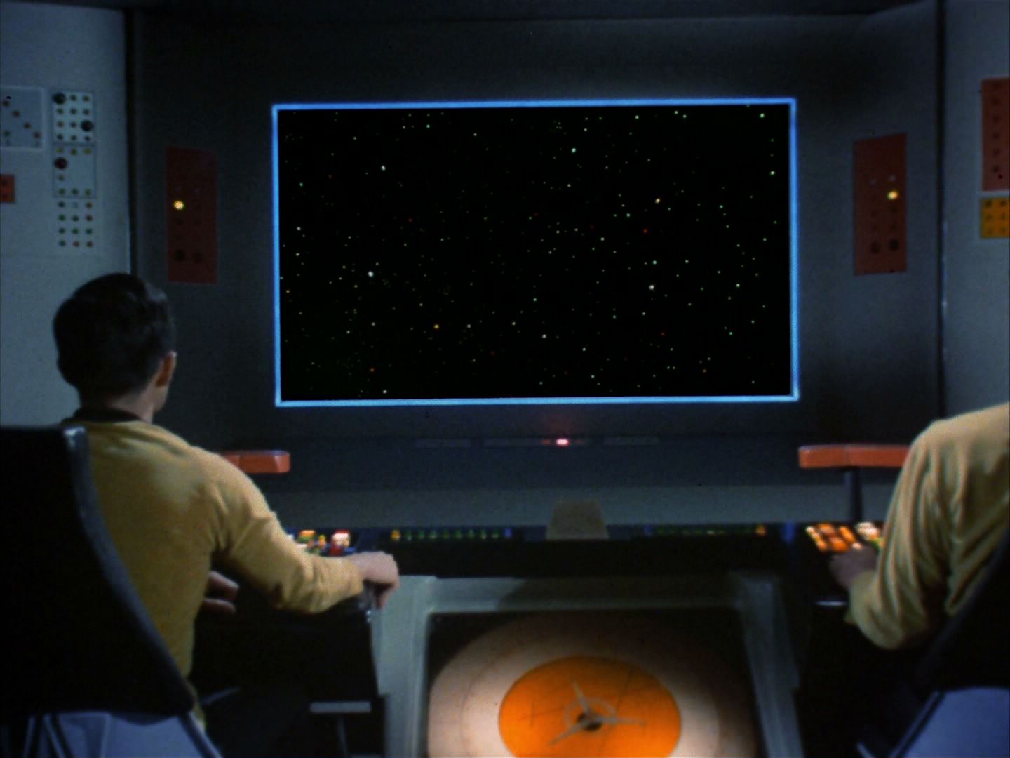 ariane179254_StarTrek_2x03_TheChangeling_0085.jpg