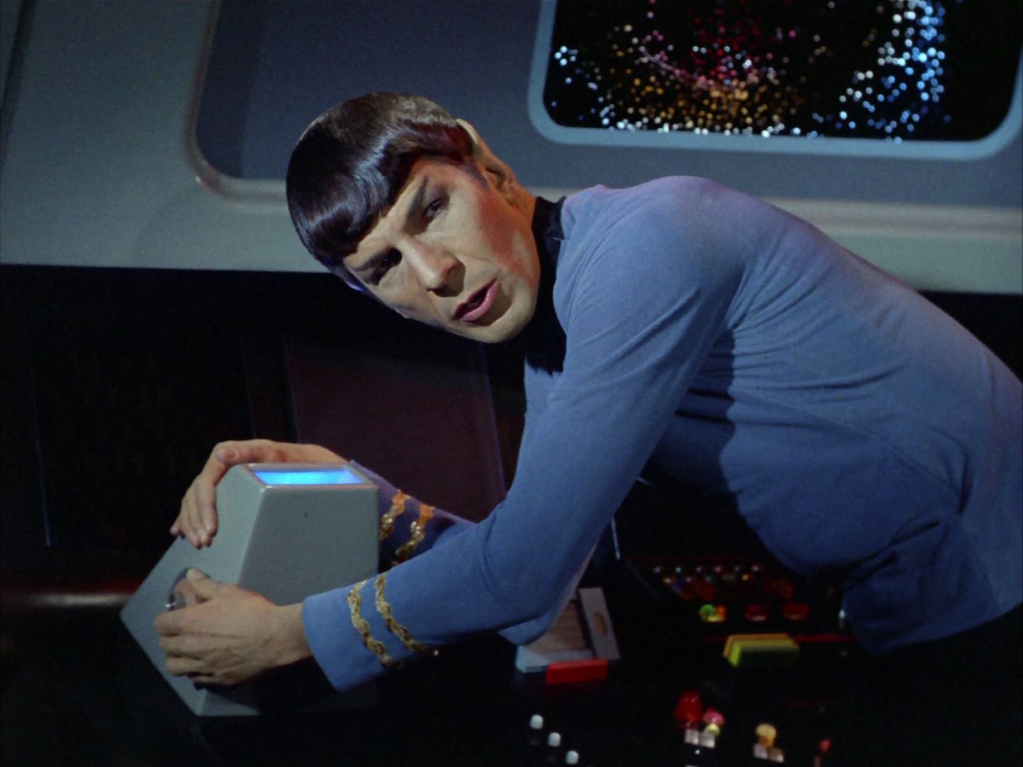 ariane179254_StarTrek_2x03_TheChangeling_0086.jpg