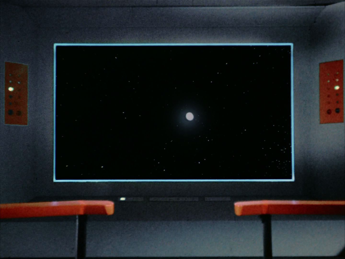 ariane179254_StarTrek_2x03_TheChangeling_0097.jpg