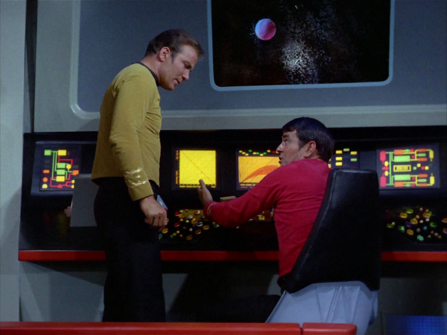 ariane179254_StarTrek_2x03_TheChangeling_0104.jpg