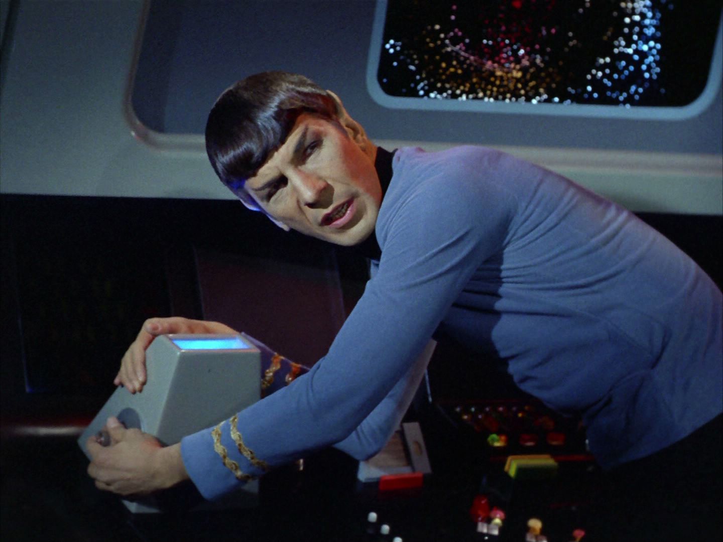 ariane179254_StarTrek_2x03_TheChangeling_0108.jpg