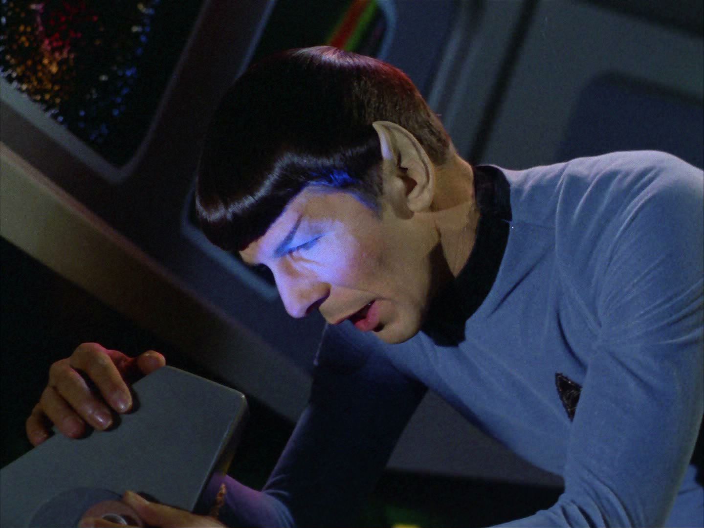 ariane179254_StarTrek_2x03_TheChangeling_0125.jpg