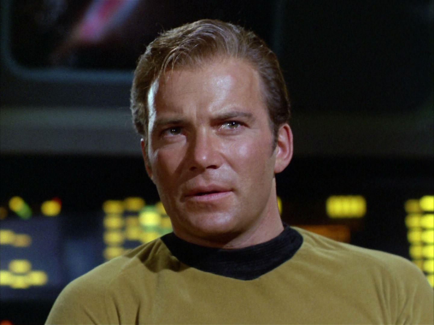 ariane179254_StarTrek_2x03_TheChangeling_0148.jpg