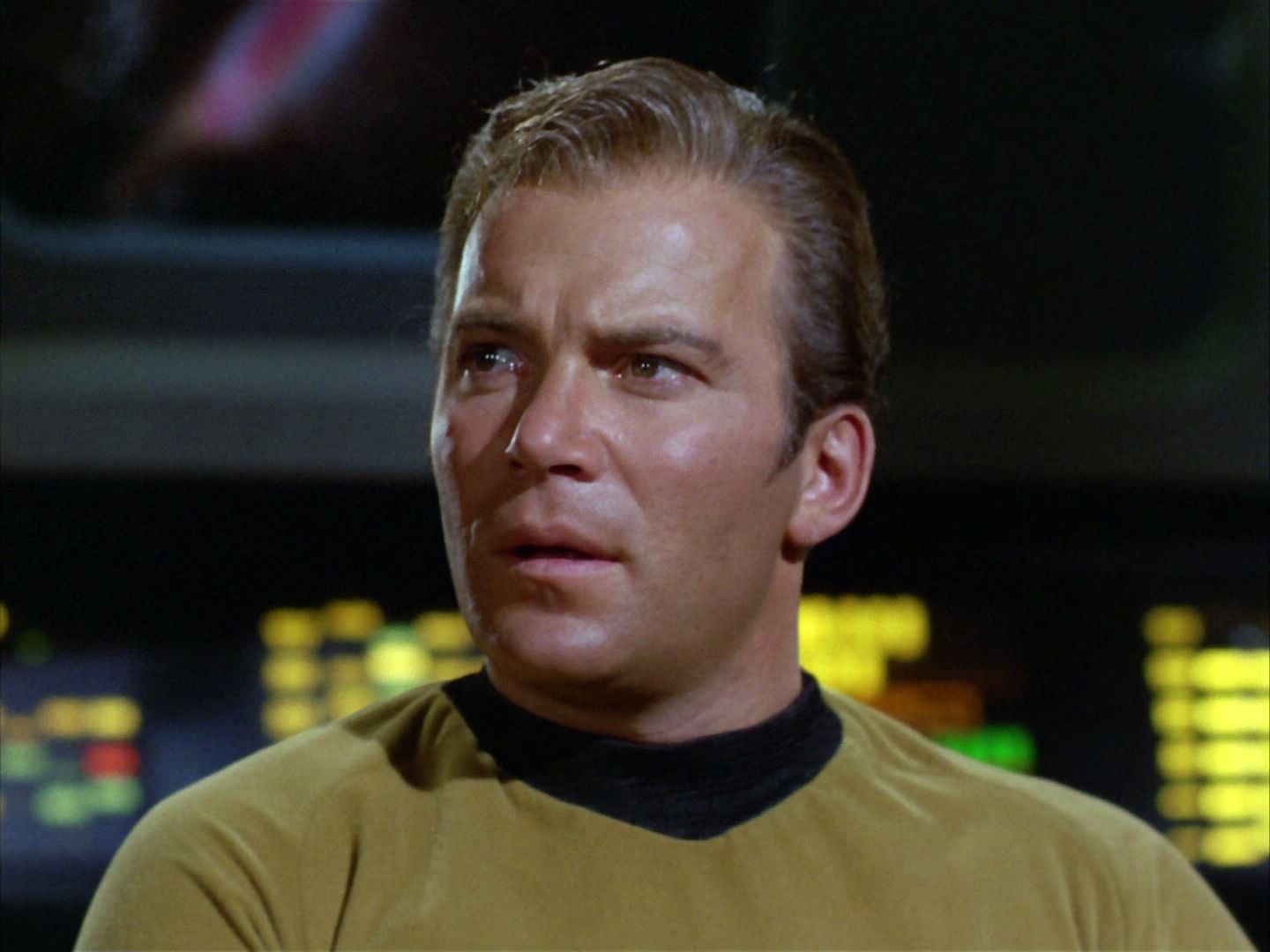 ariane179254_StarTrek_2x03_TheChangeling_0163.jpg