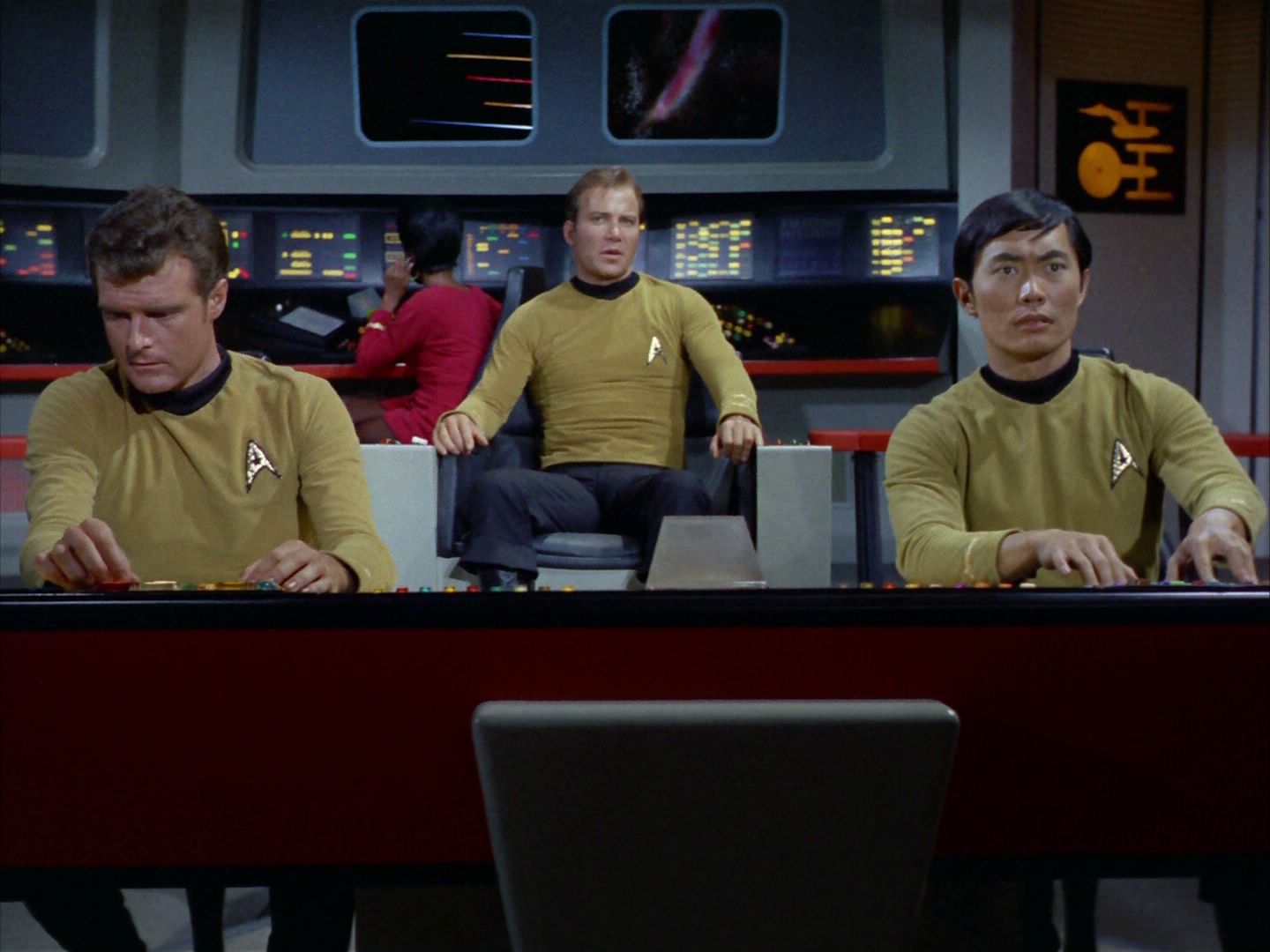 ariane179254_StarTrek_2x03_TheChangeling_0179.jpg