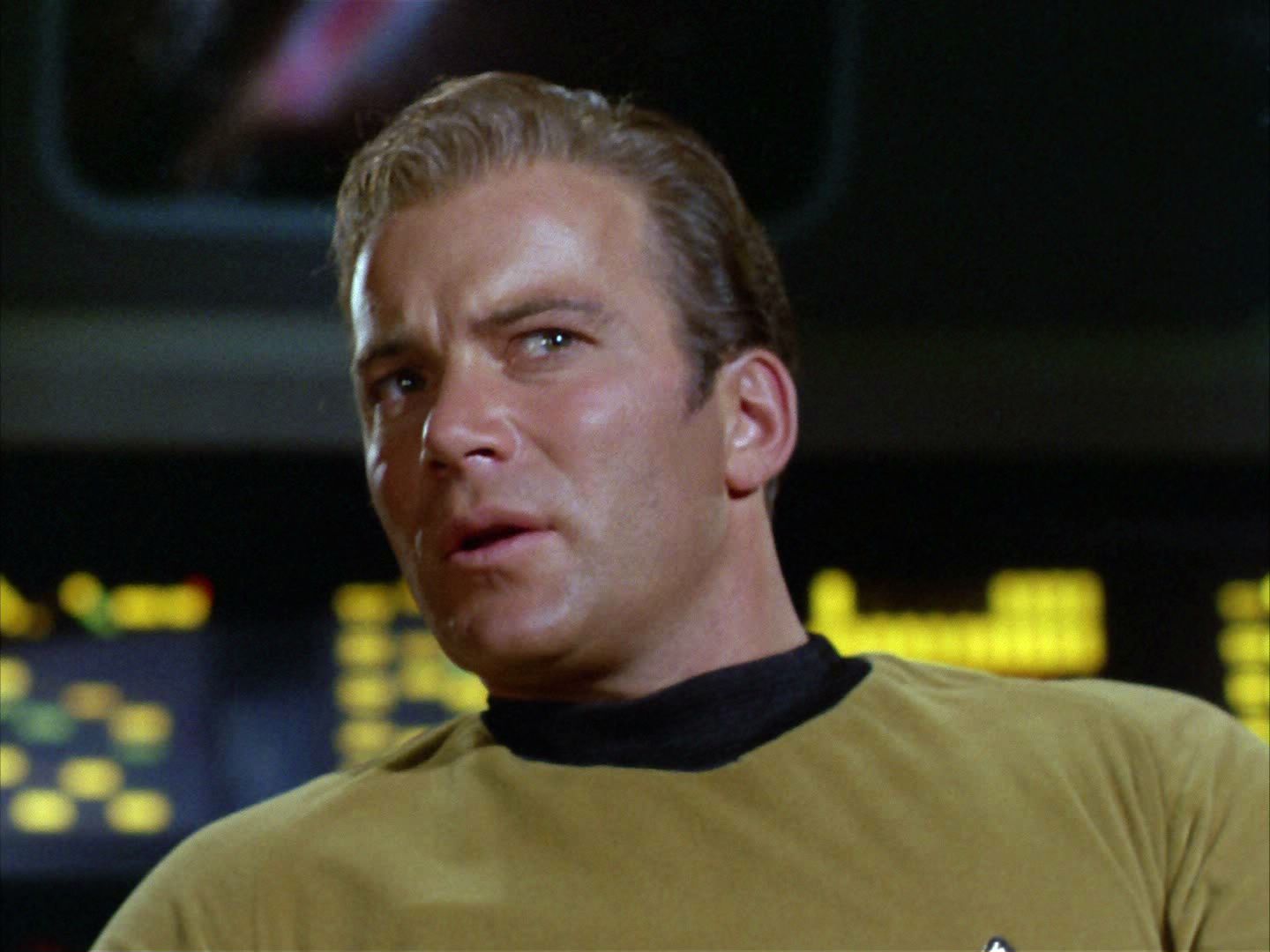 ariane179254_StarTrek_2x03_TheChangeling_0186.jpg