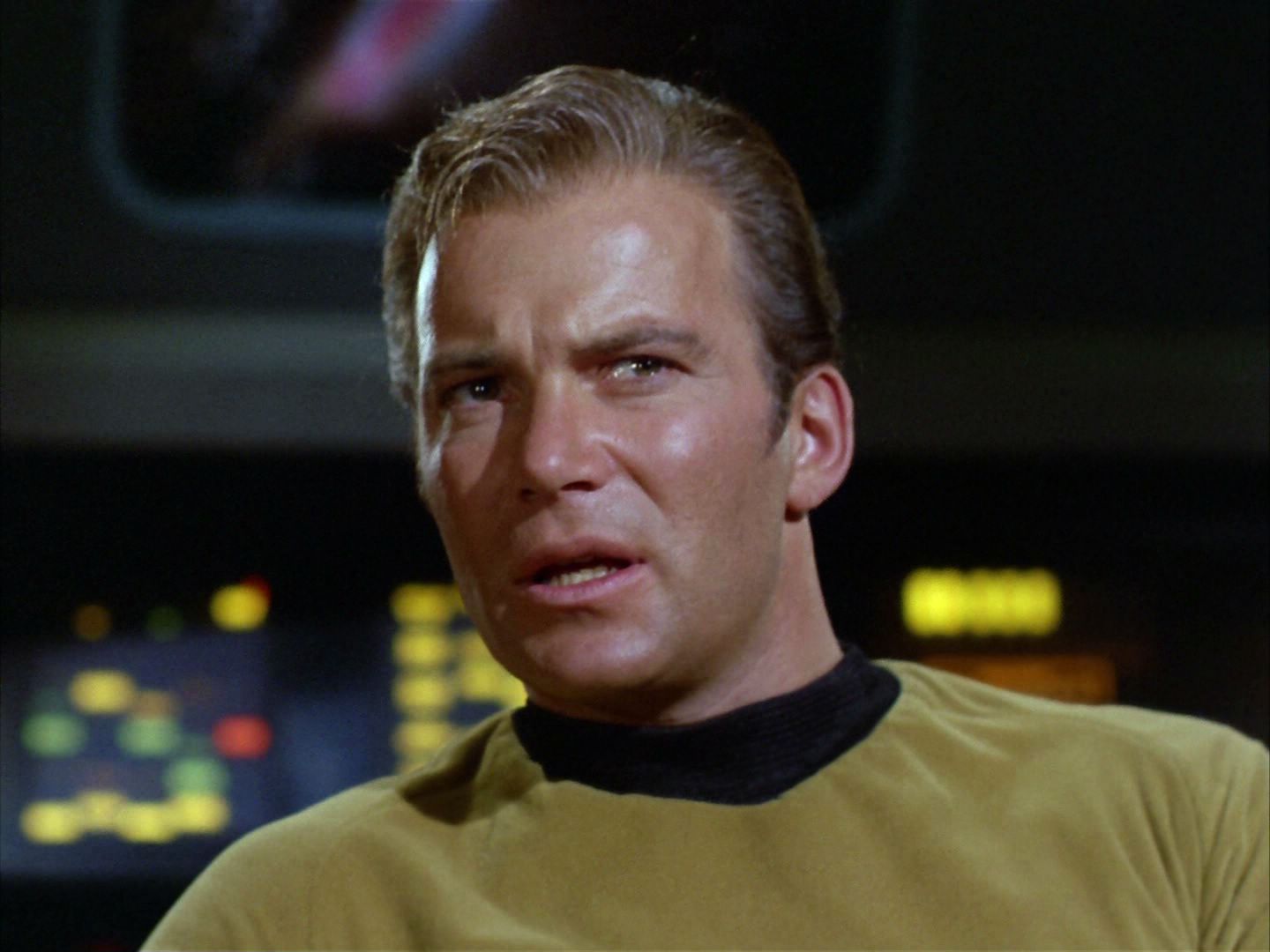 ariane179254_StarTrek_2x03_TheChangeling_0195.jpg