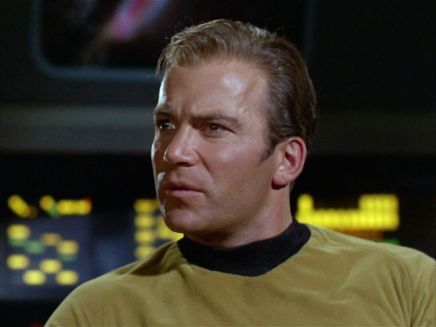 ariane179254_StarTrek_2x03_TheChangeling_0199.jpg