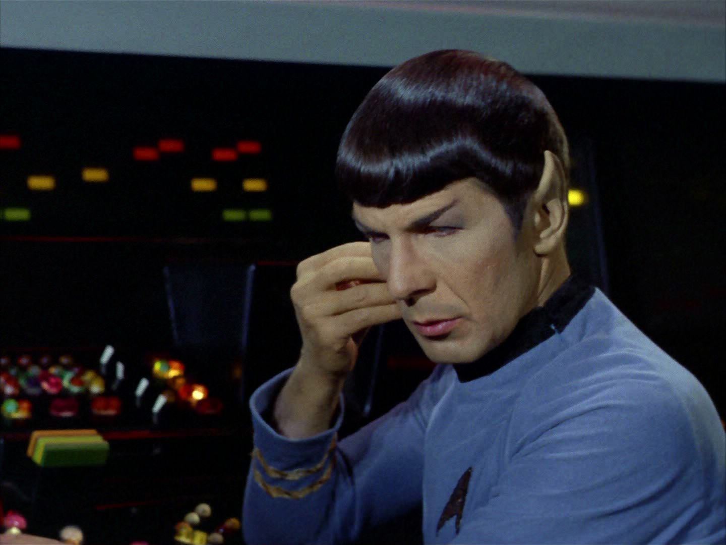 ariane179254_StarTrek_2x03_TheChangeling_0201.jpg