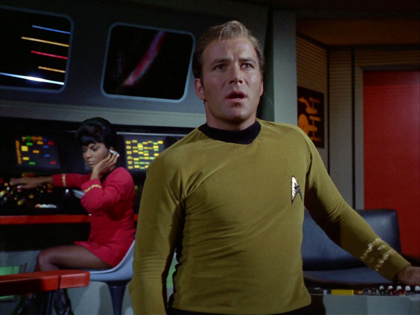ariane179254_StarTrek_2x03_TheChangeling_0261.jpg