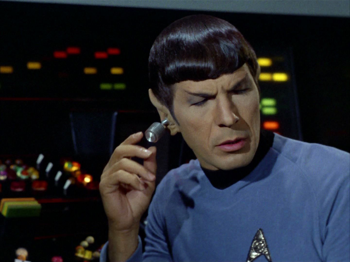 ariane179254_StarTrek_2x03_TheChangeling_0269.jpg