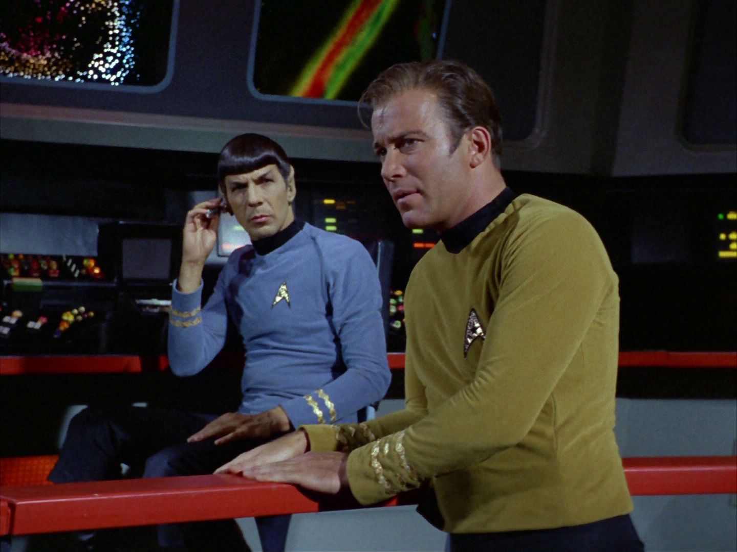 ariane179254_StarTrek_2x03_TheChangeling_0292.jpg
