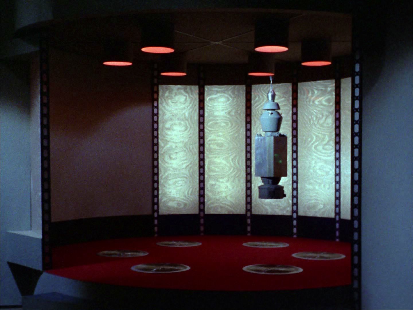 ariane179254_StarTrek_2x03_TheChangeling_0330.jpg