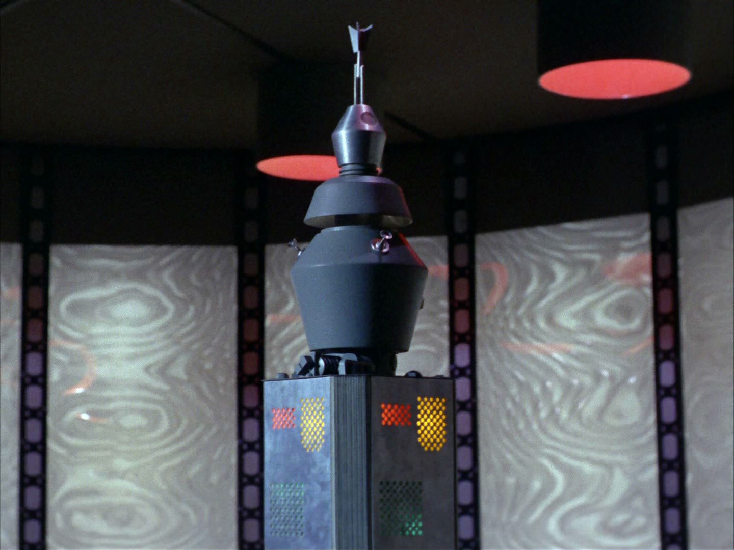 ariane179254_StarTrek_2x03_TheChangeling_0345.jpg