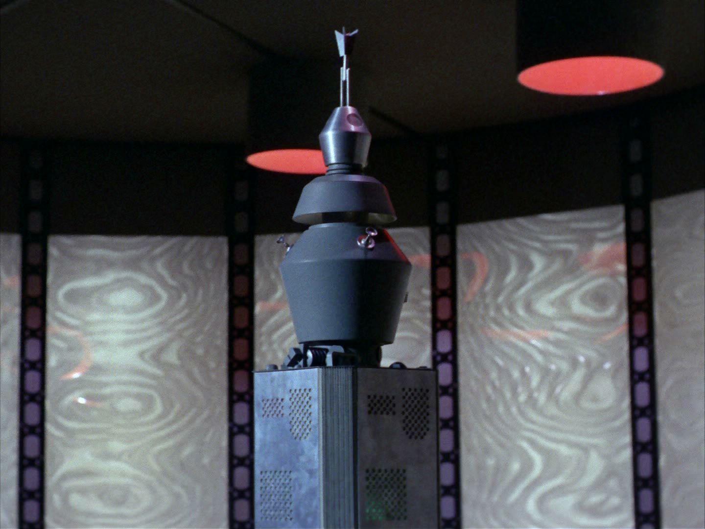 ariane179254_StarTrek_2x03_TheChangeling_0362.jpg