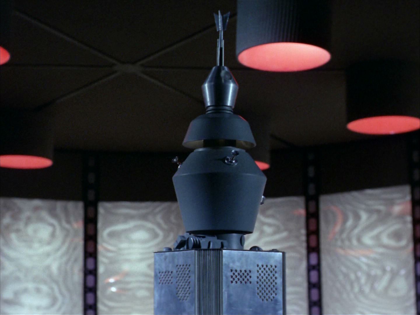 ariane179254_StarTrek_2x03_TheChangeling_0399.jpg
