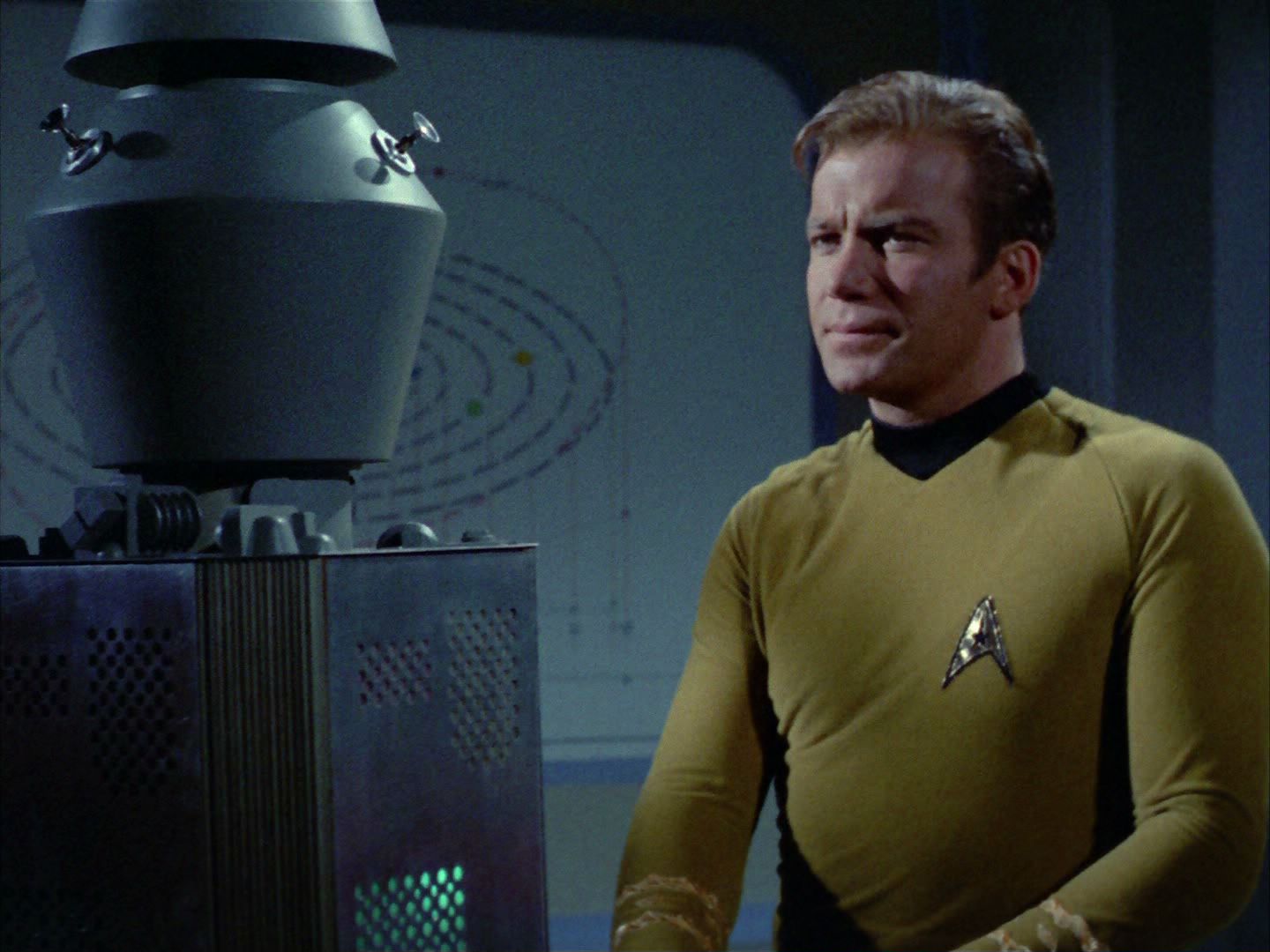 ariane179254_StarTrek_2x03_TheChangeling_0444.jpg