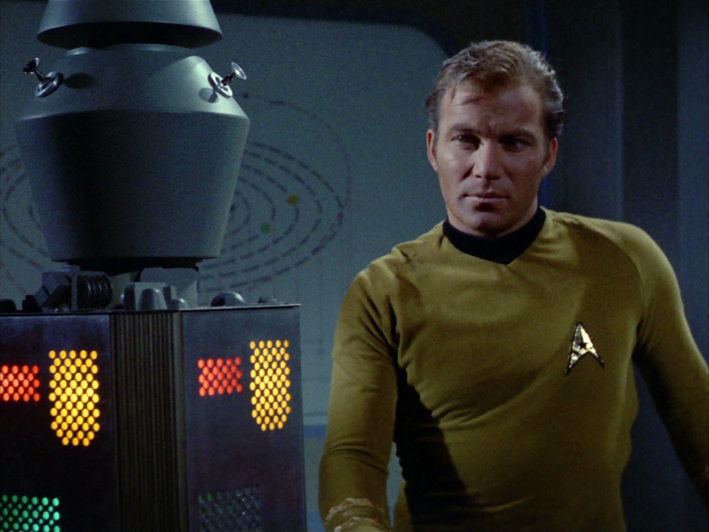 ariane179254_StarTrek_2x03_TheChangeling_0453.jpg