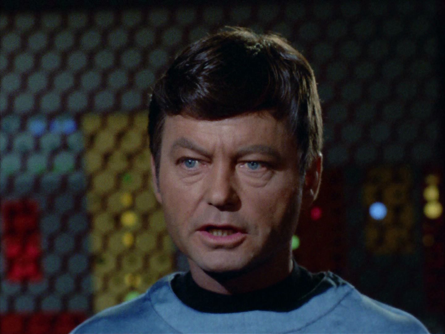 ariane179254_StarTrek_2x03_TheChangeling_0476.jpg