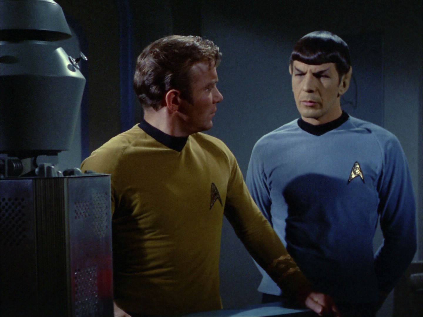 ariane179254_StarTrek_2x03_TheChangeling_0486.jpg