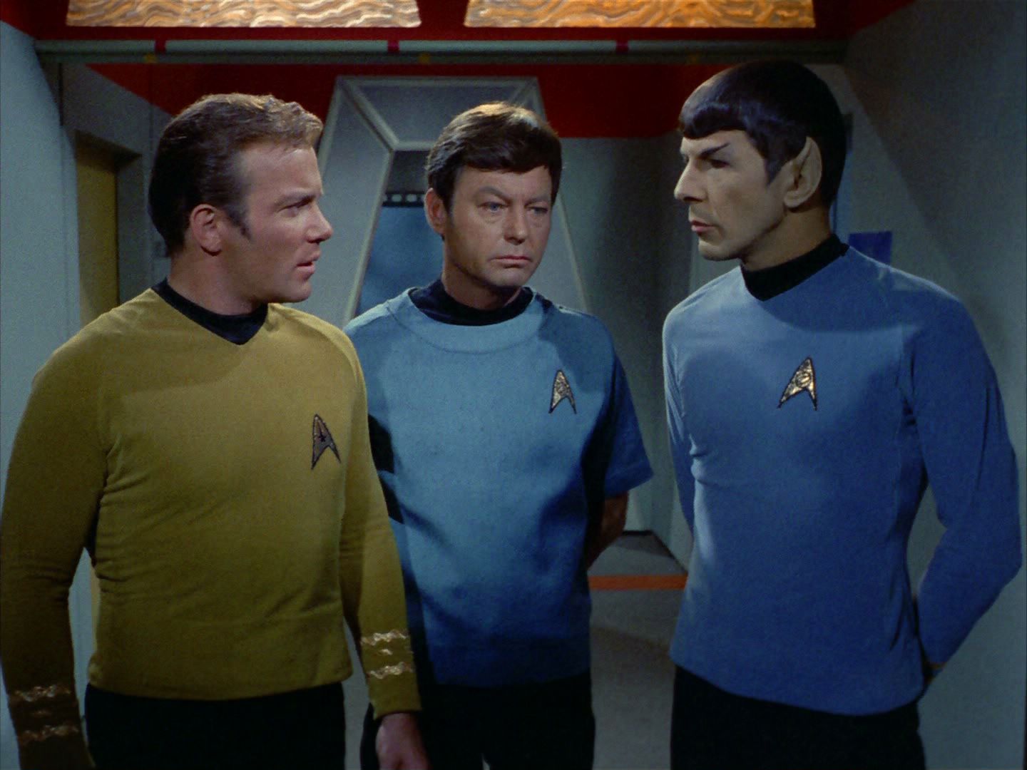 ariane179254_StarTrek_2x03_TheChangeling_0504.jpg