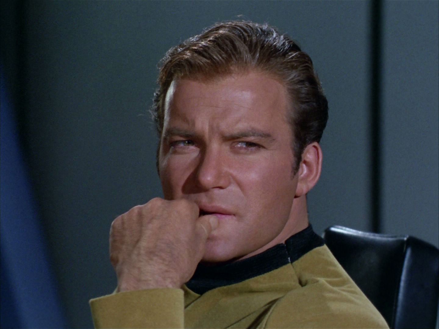 ariane179254_StarTrek_2x03_TheChangeling_0553.jpg