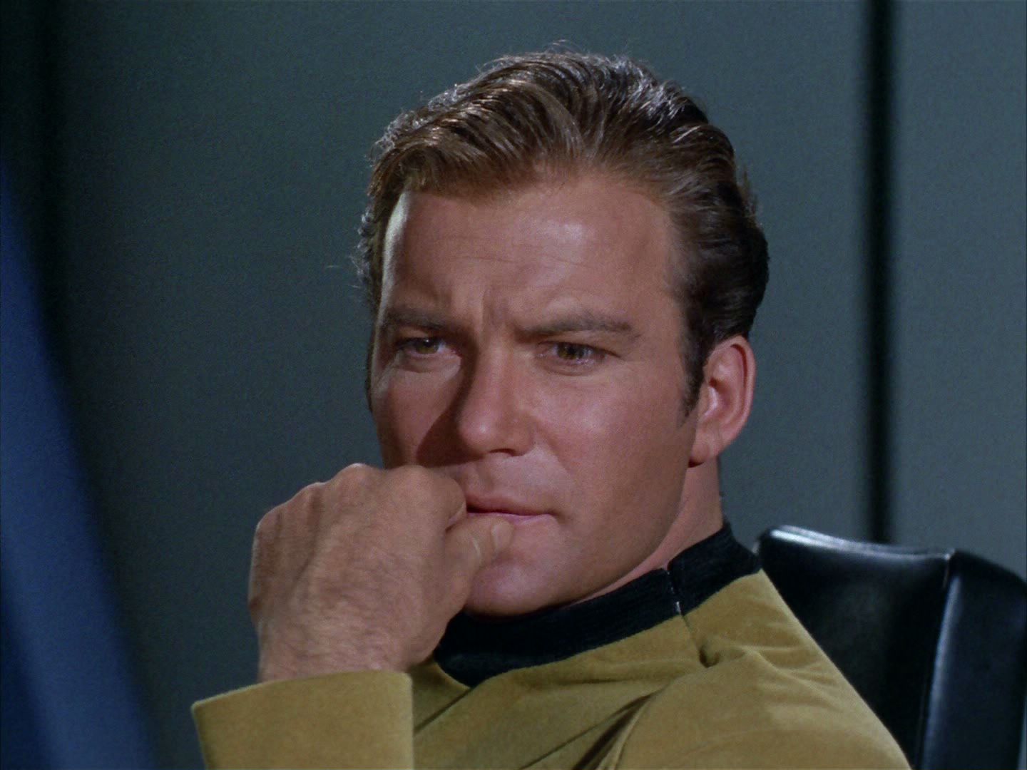 ariane179254_StarTrek_2x03_TheChangeling_0554.jpg